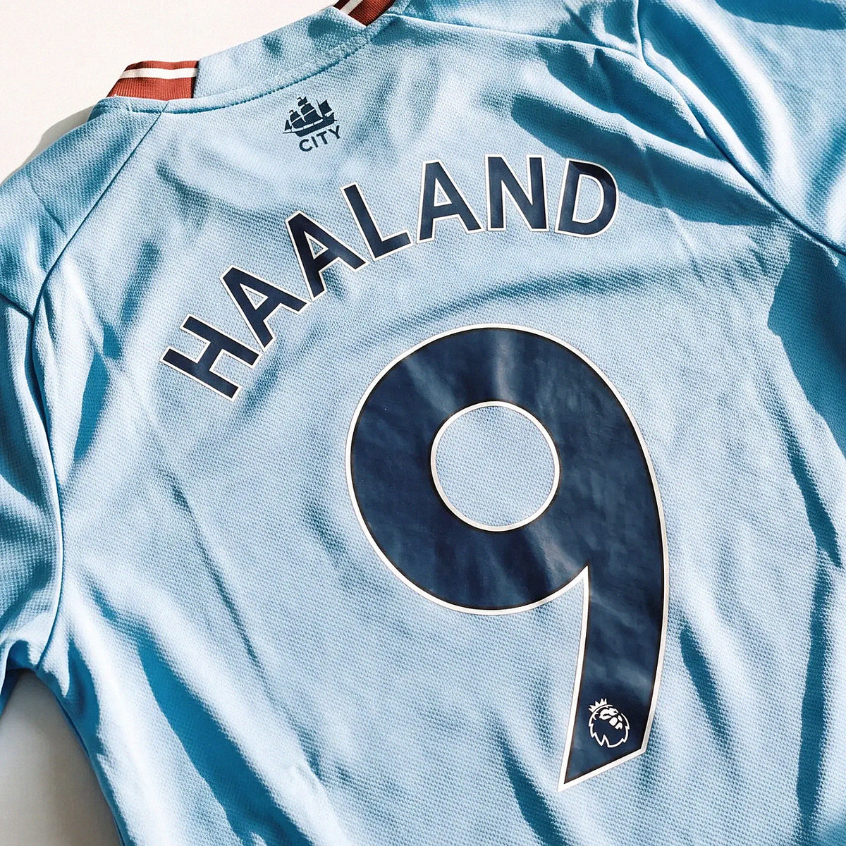 Erling Haaland #9 — Soccer Jersey Manchester City Home